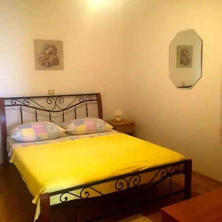 Damir Apartment Lopar