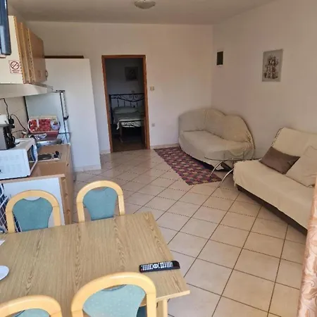 Damir Apartment